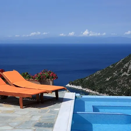 Elies Villa